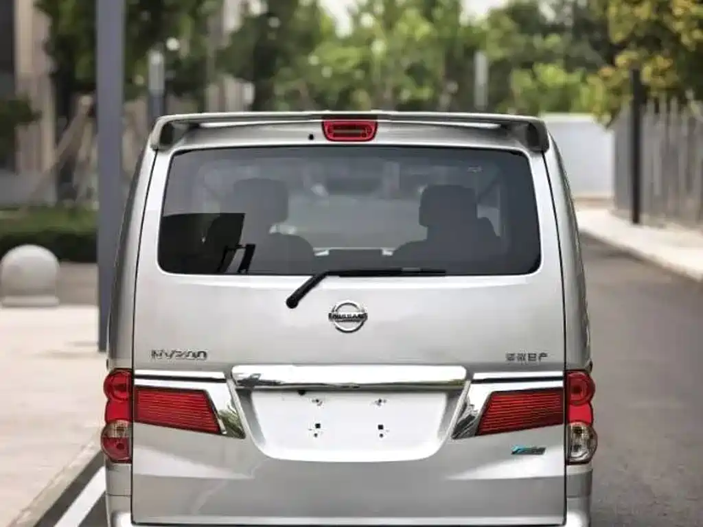 Nissan NV200 — миниатюра 4