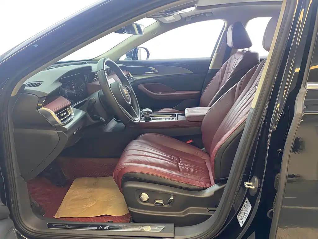 Hongqi Hongqi H5 — миниатюра 6