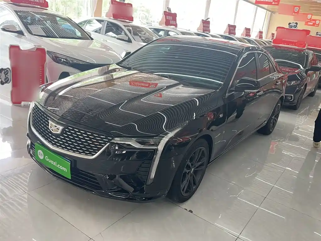 Cadillac CT4 2023