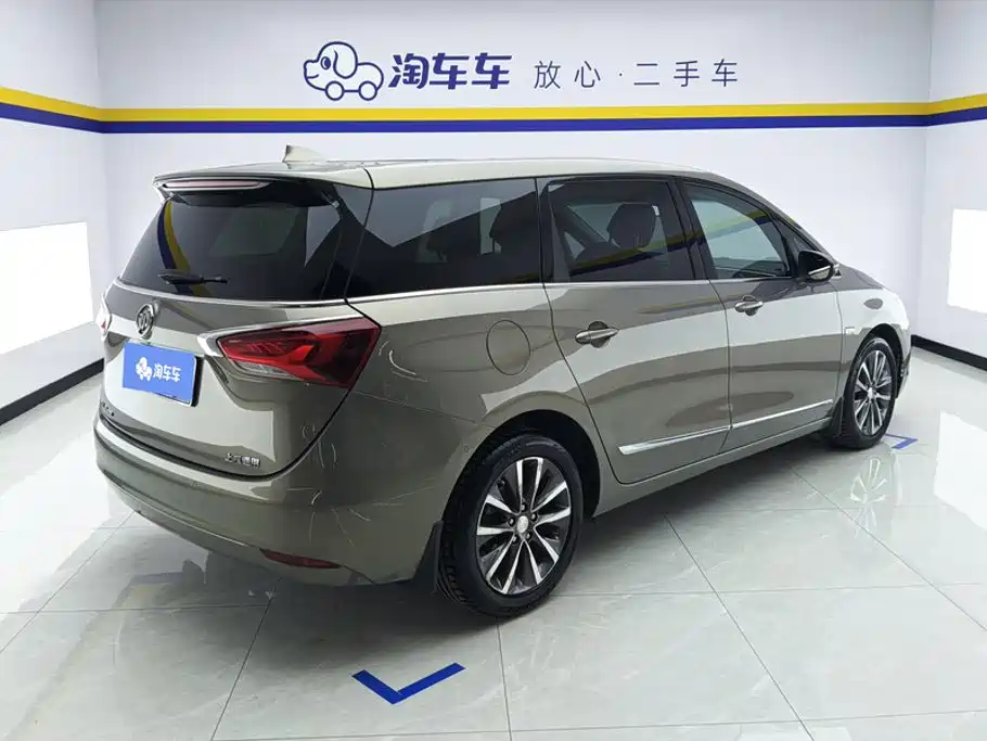 Buick GL6 — миниатюра 3