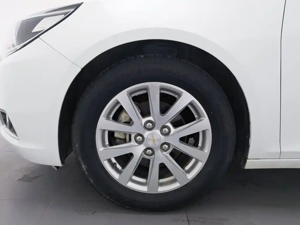 Chevrolet Malibu — миниатюра 17