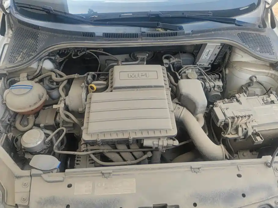 Volkswagen Santana — миниатюра 10