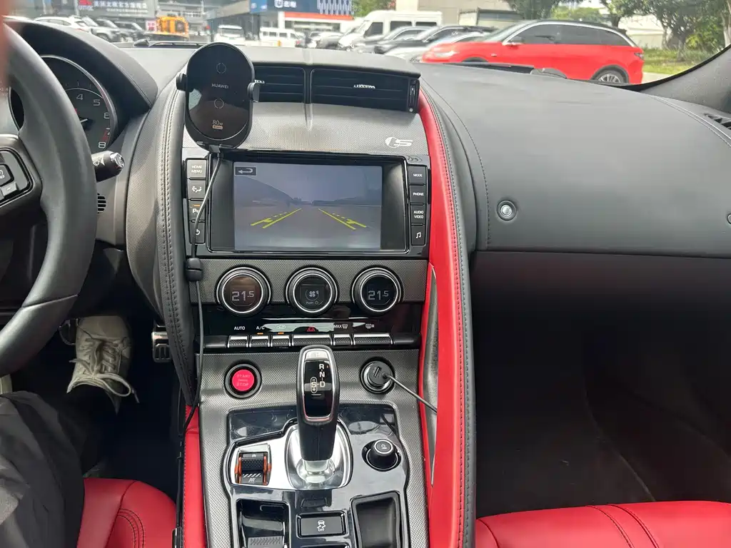 Jaguar F-TYPE — миниатюра 15