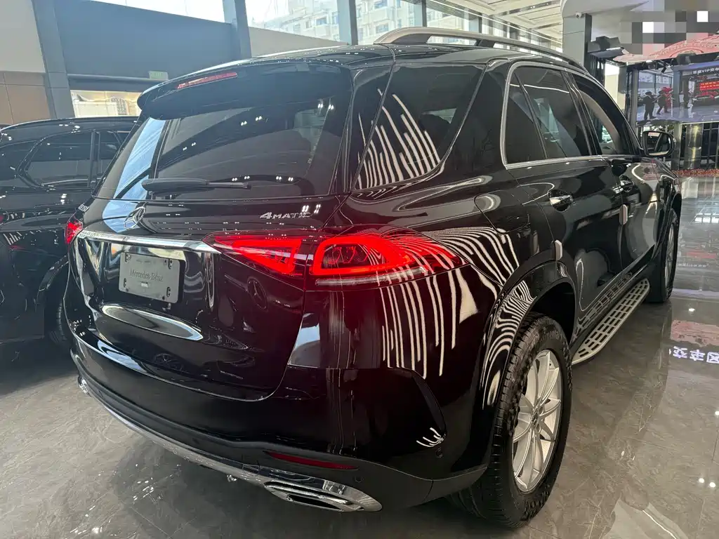 Mercedes-Benz GLE (Import) — миниатюра 8