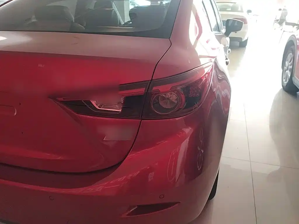 Mazda 3 Axela — миниатюра 8