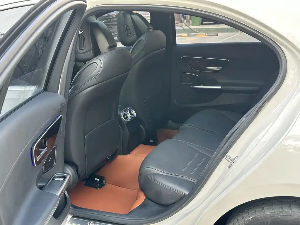 Mercedes-Benz C-Class New Energy — миниатюра 9