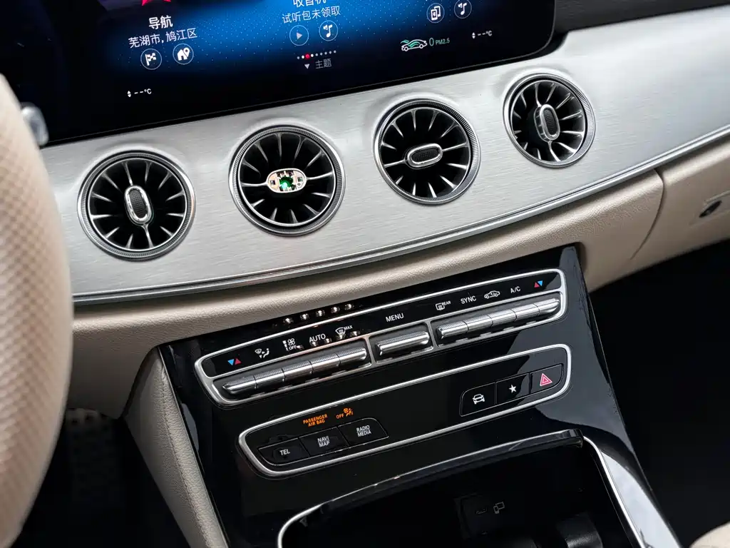 MERCEDES-BENZ E CLASS