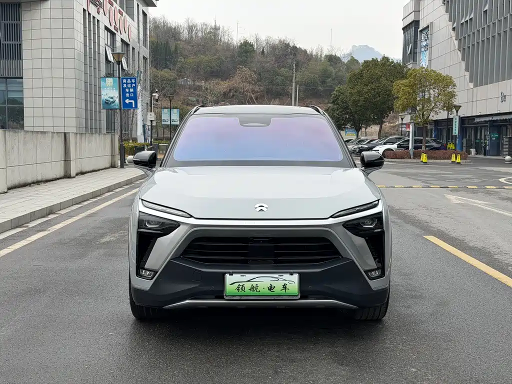 NIO NIO ES8