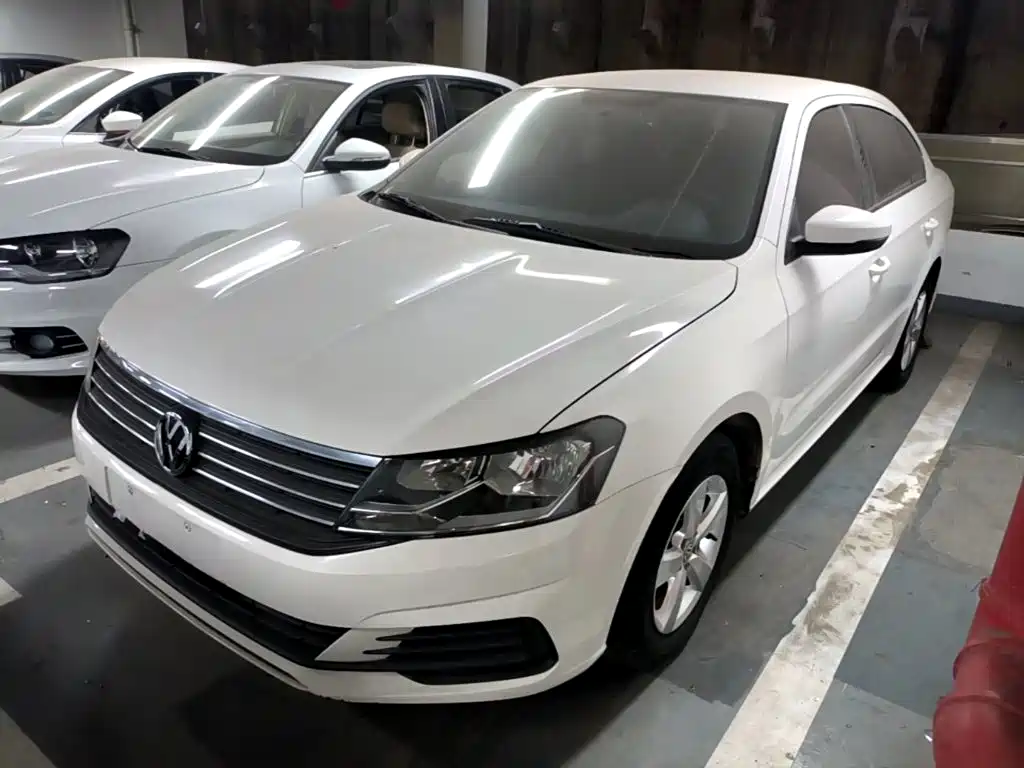 Volkswagen Lavida — миниатюра 2