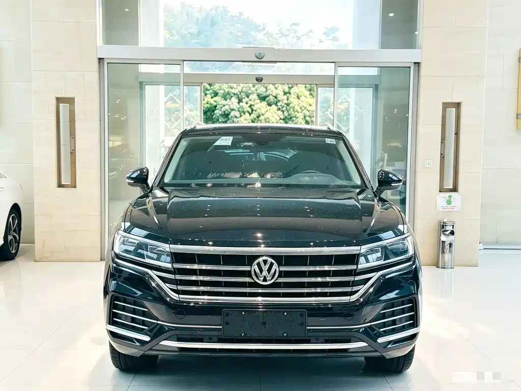 Volkswagen Touareg — миниатюра 2