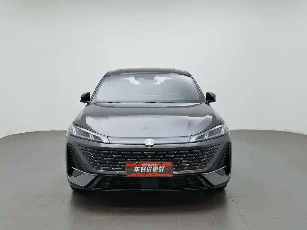 Changan Eado — миниатюра 3
