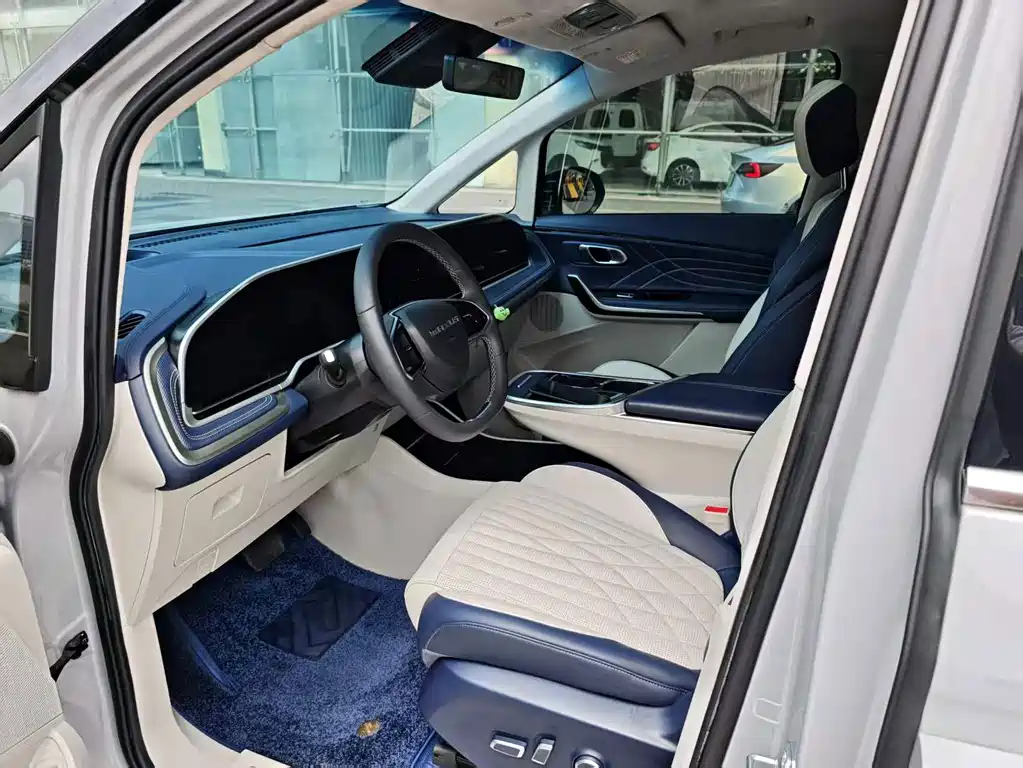 MAXUS Dajia 9 — миниатюра 5