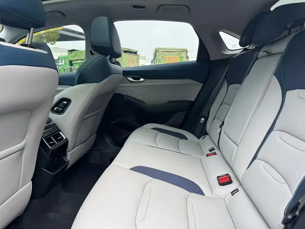 Geely Xingrui — миниатюра 8