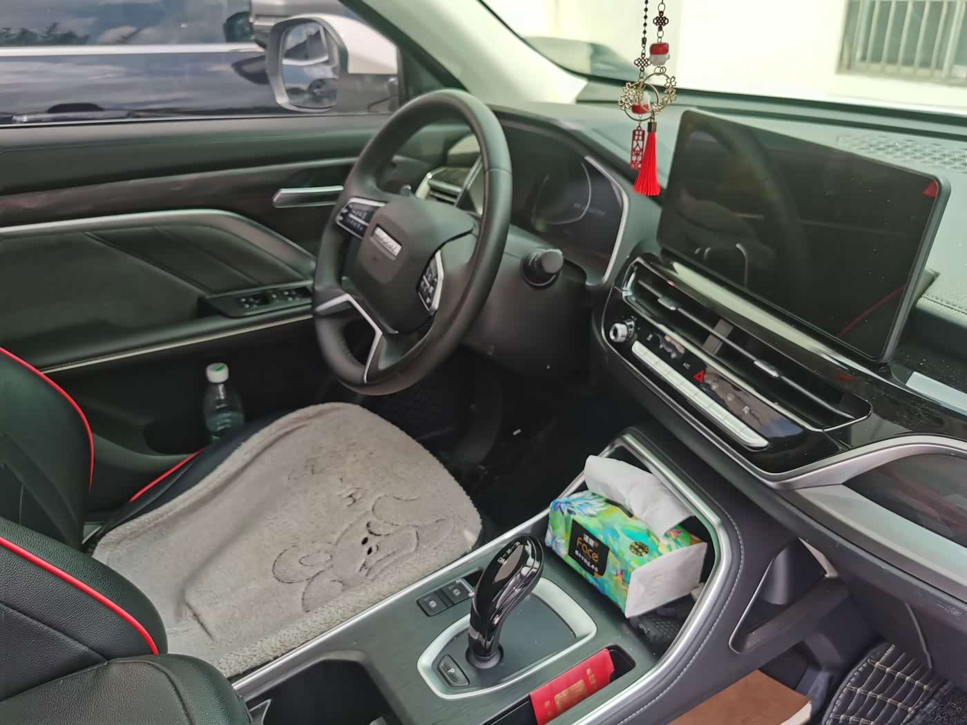 Haval Haval H6 1.5 л 2023 г. Белый, пробег 50000 км