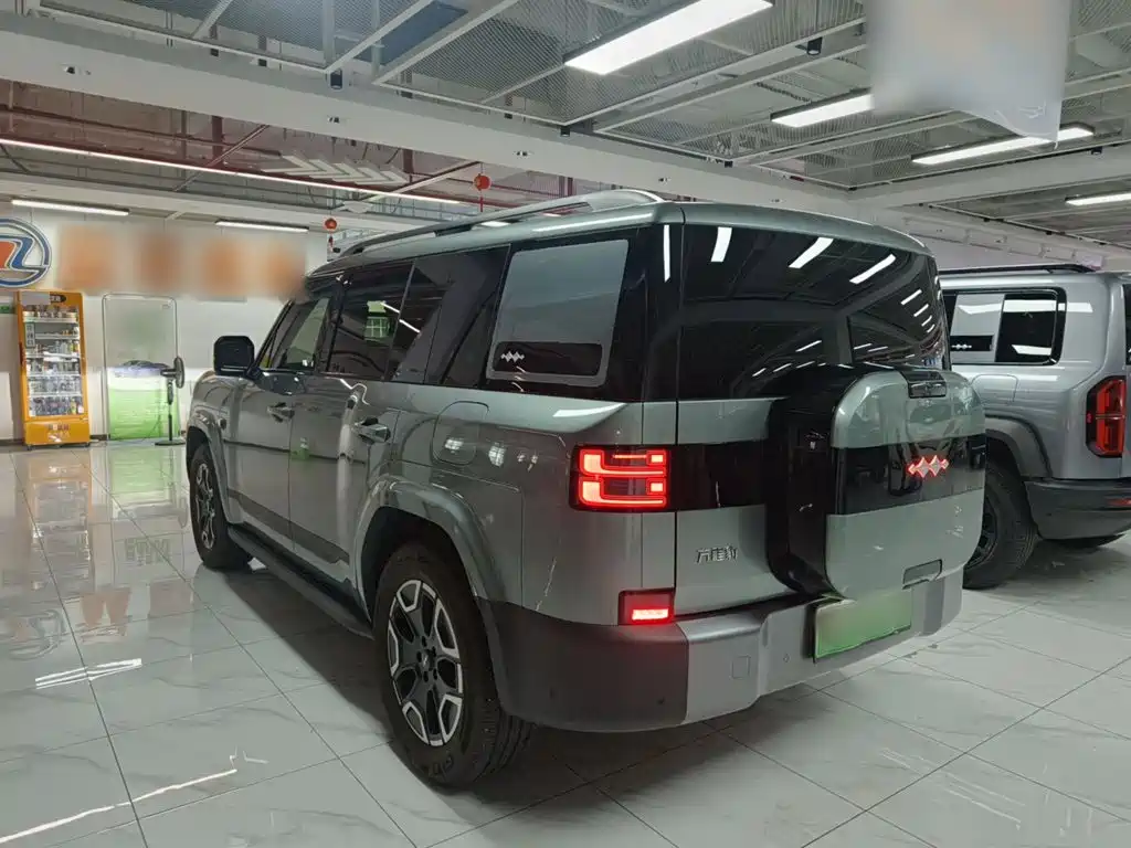 Fangchengbao Leopard 7 7 2025 200KM Max