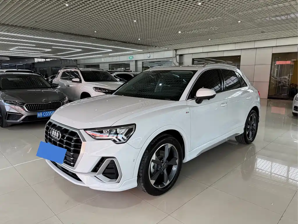 Audi Q3 2022