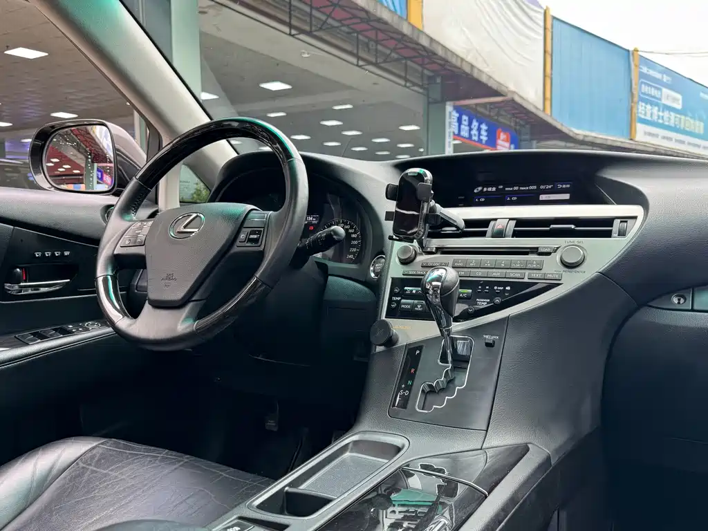 Lexus RX Classic — миниатюра 9
