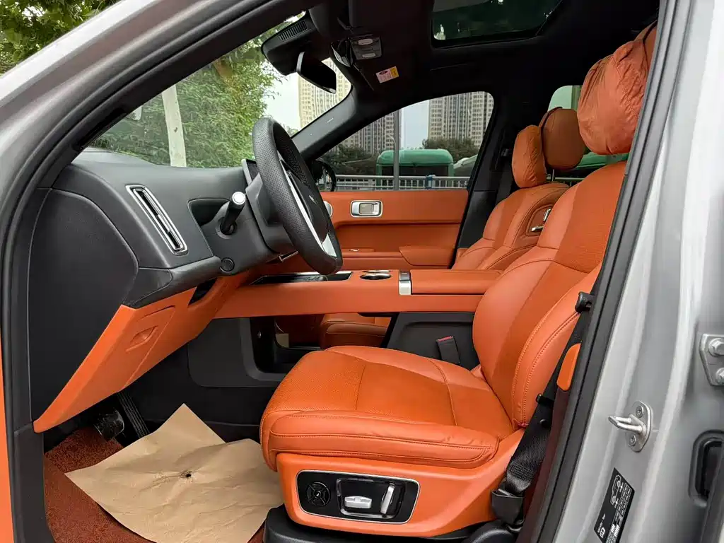Li Auto Li L8 — миниатюра 4