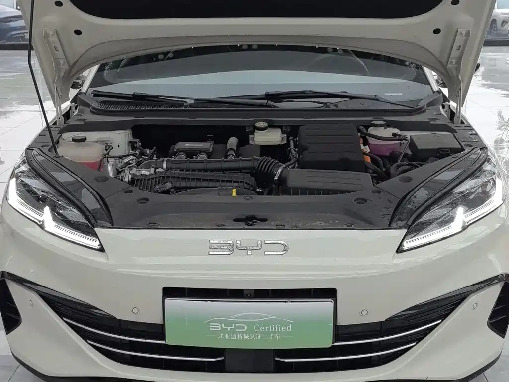 BYD SEAL 06 NEW ENERGY