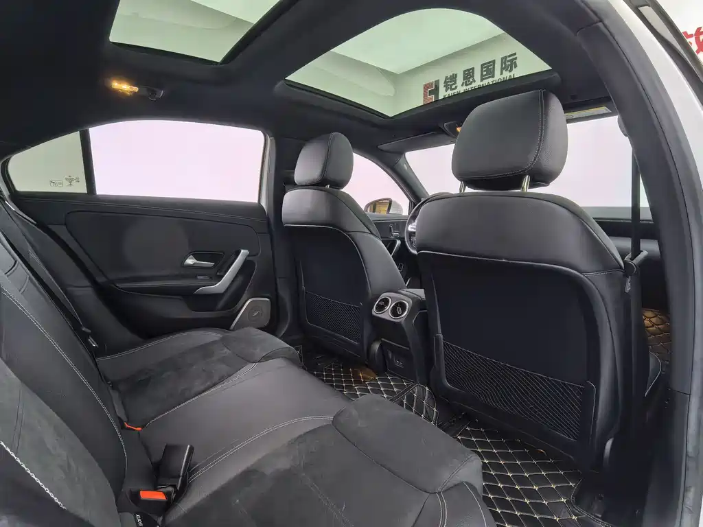 MERCEDES-BENZ A CLASS