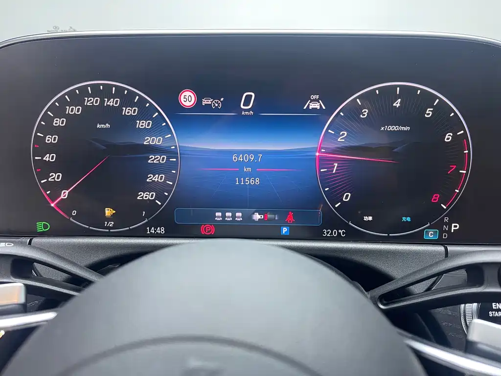 Mercedes-Benz E-Class (Import) — миниатюра 11