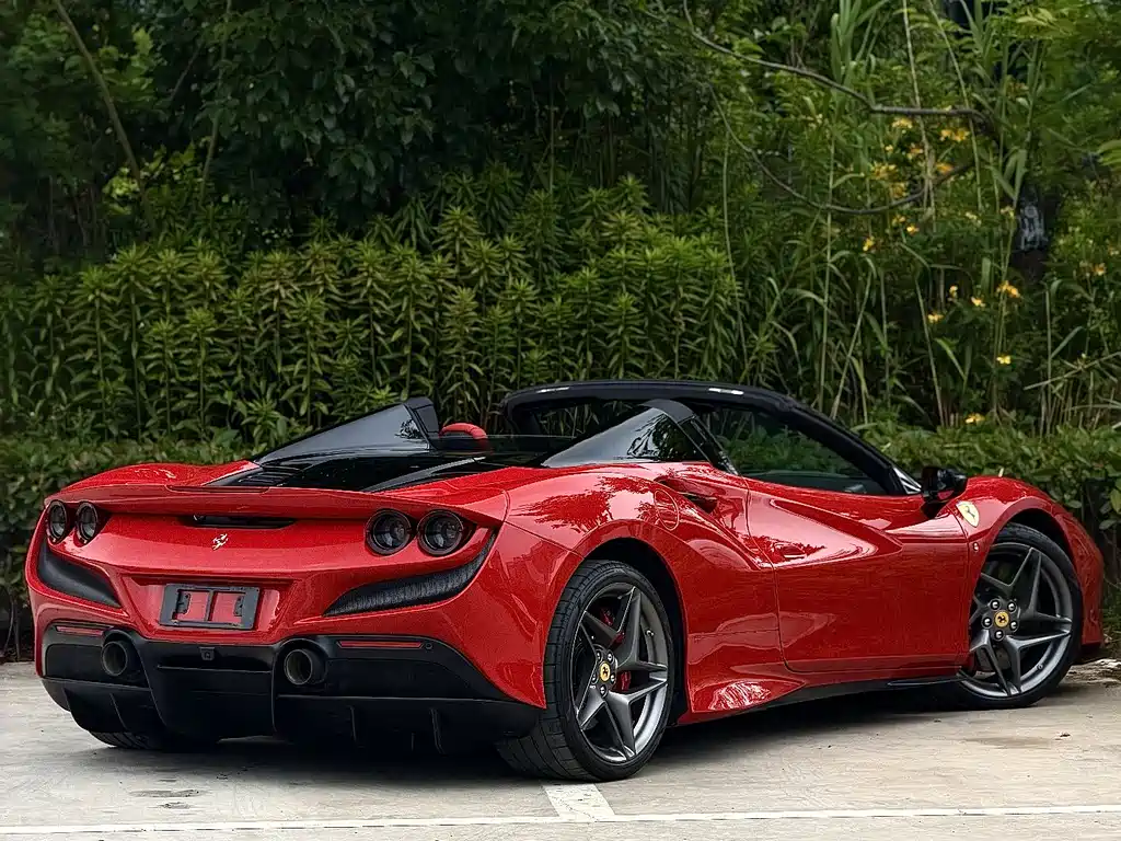 Ferrari F8 2020 Spider 3.9T V8