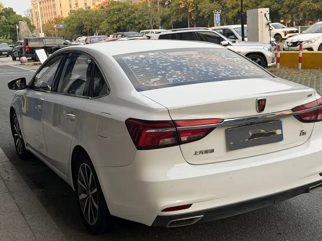 Roewe i6 Classic — миниатюра 14