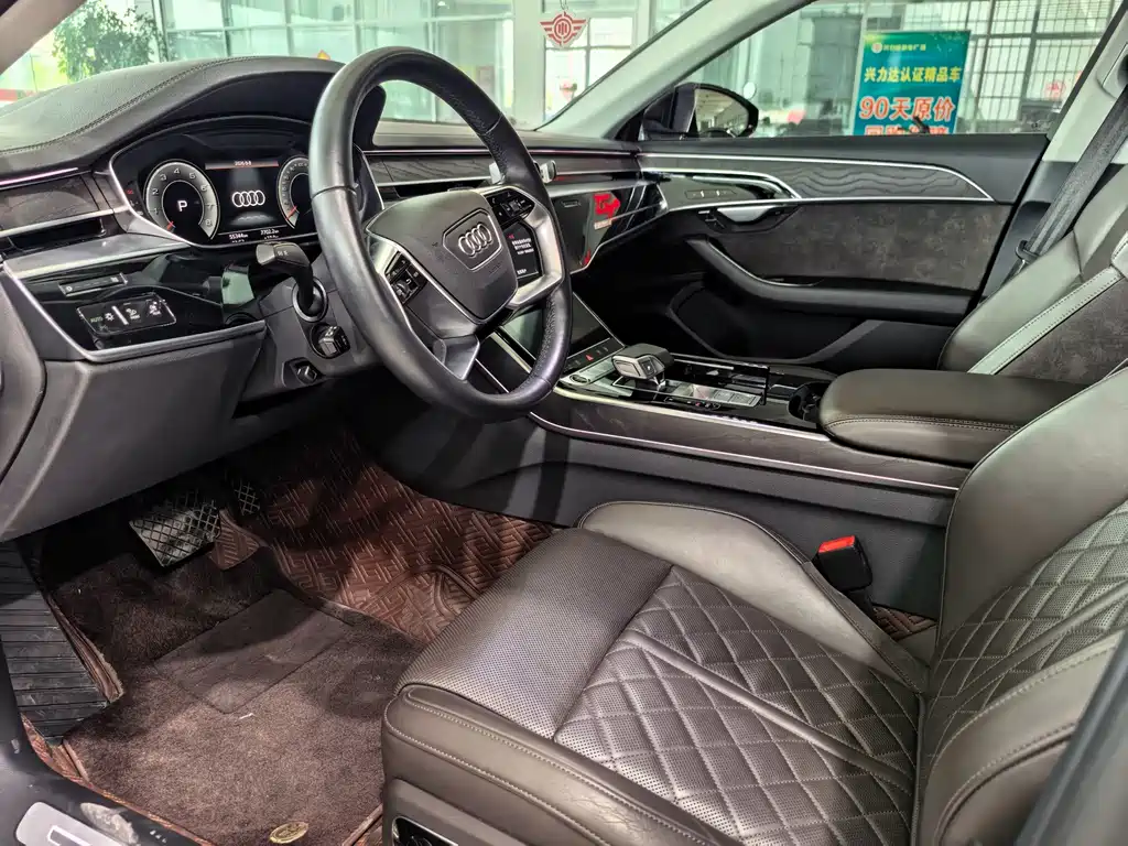 Audi A8 — миниатюра 5