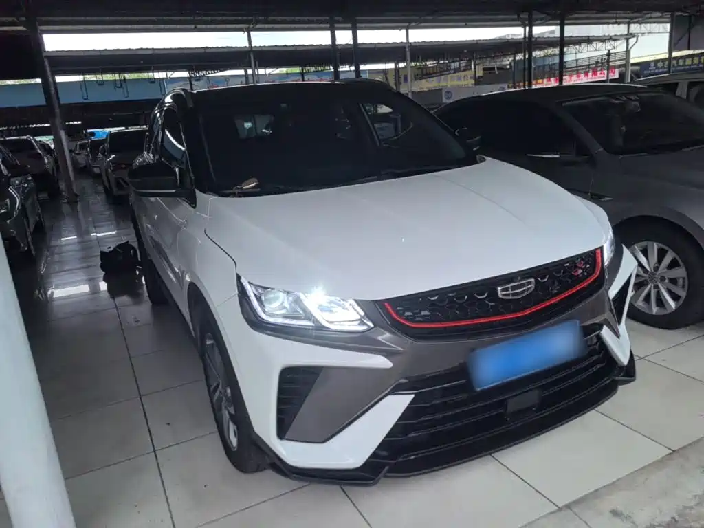 Geely Binyue — миниатюра 4