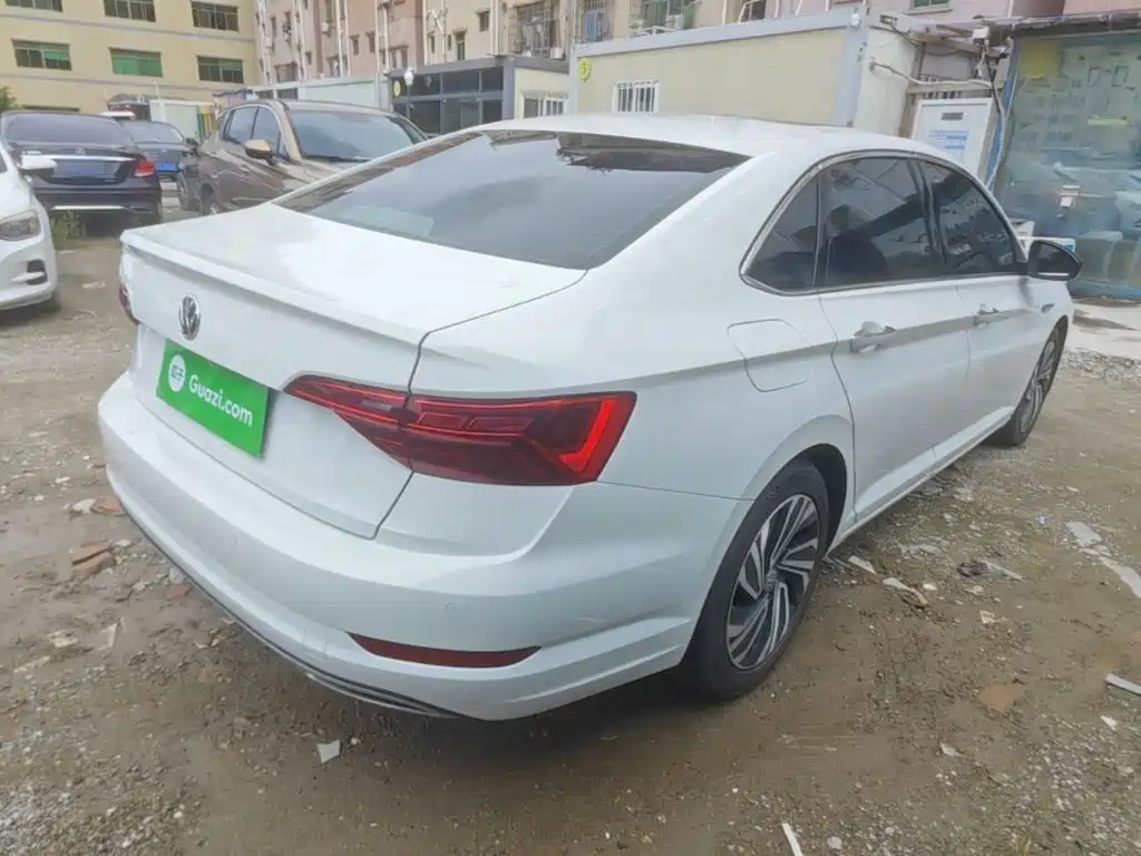 Volkswagen Sagitar — миниатюра 7