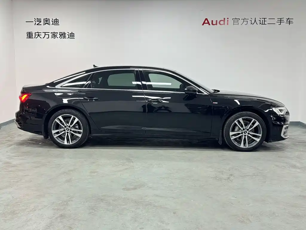 Audi A6L 2023 40 TFSI Luxury
