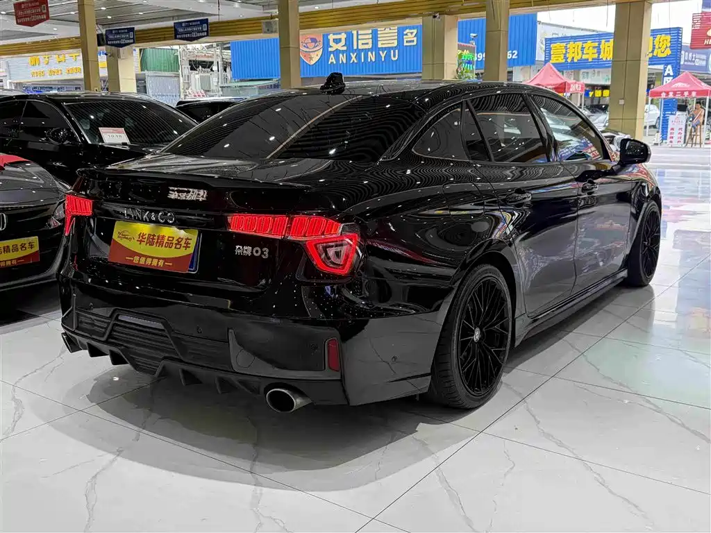 Lynk & Co 03 — миниатюра 6