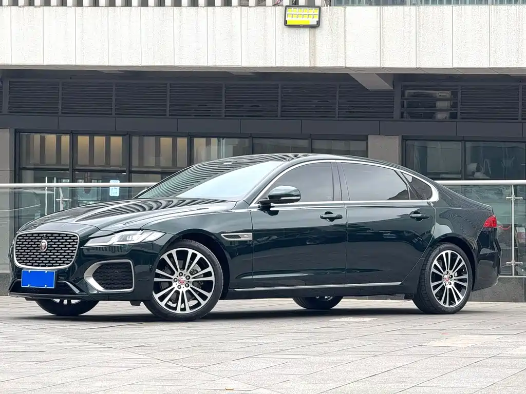 Jaguar XFL 2024