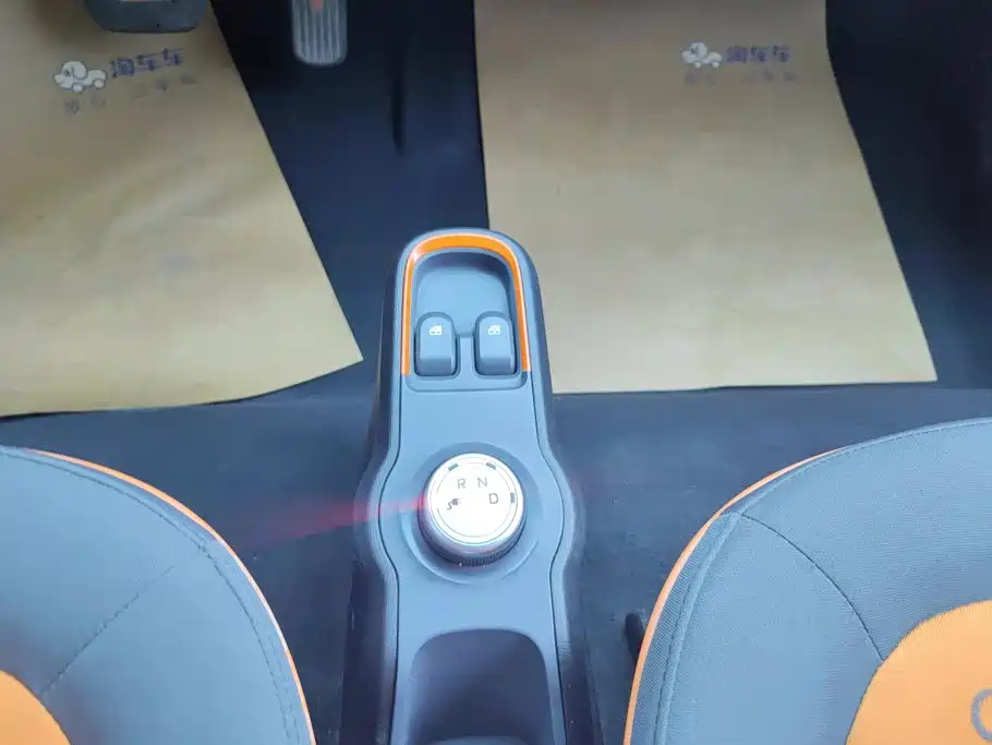 Baojun E100 — миниатюра 16