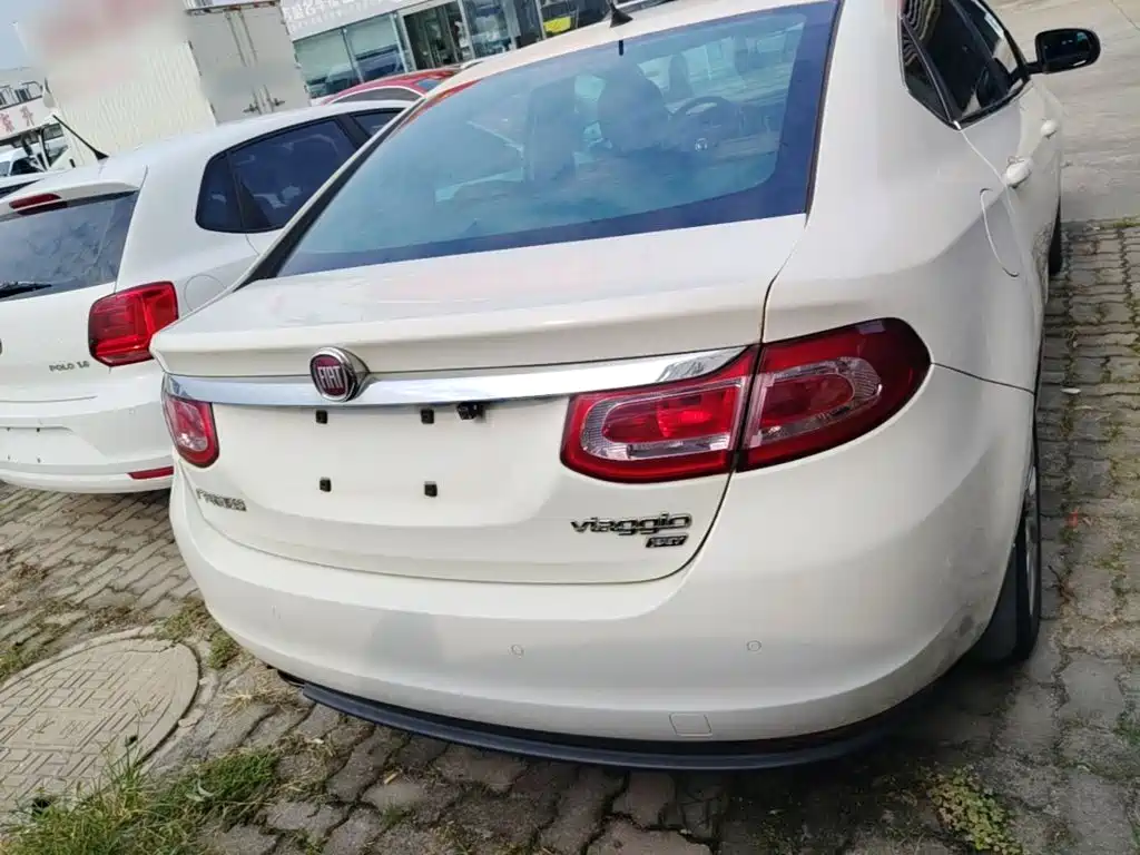 Fiat Viaggio — миниатюра 6