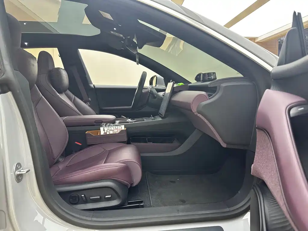 NIO ET5T — миниатюра 19