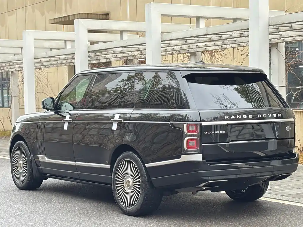 Land Rover Range Rover 2015 3.0 SC V6 Vogue SE Long Wheelbase