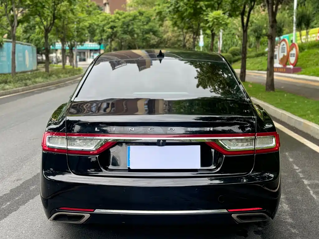 Lincoln Continental 2019 2.0T V