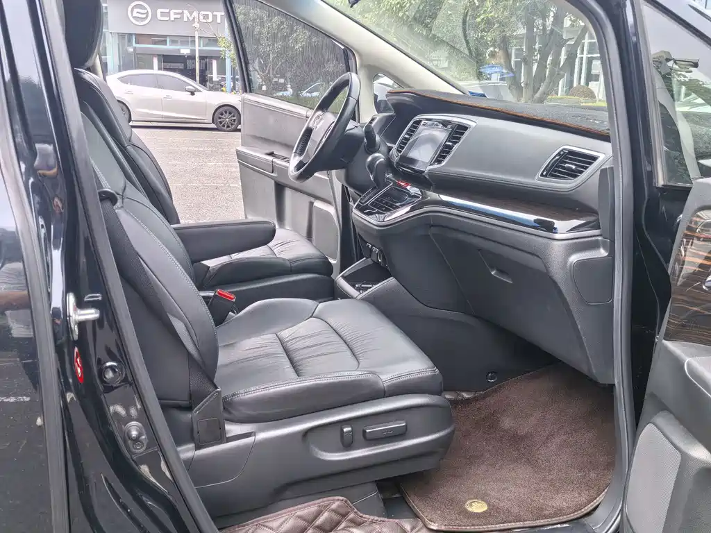 Honda Odyssey — миниатюра 7