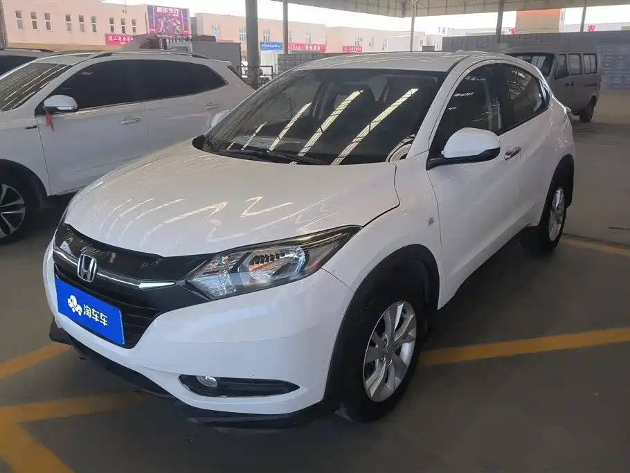 Honda Vezel 2016