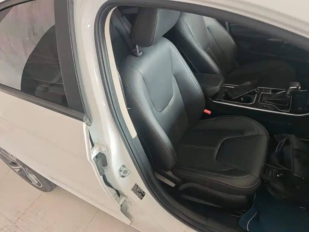 Chery Arrizo 5 — миниатюра 25