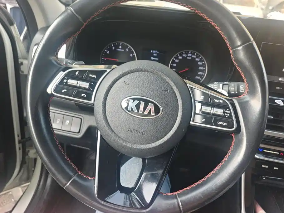 Kia KX3 — миниатюра 15
