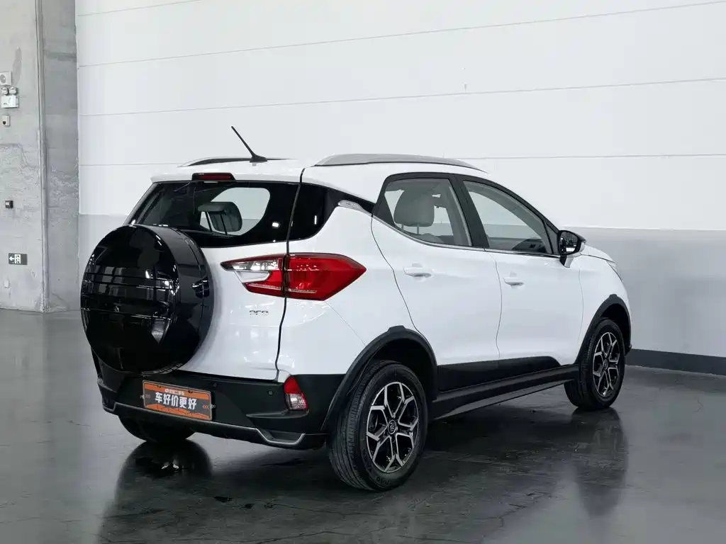 BYD Yuan Pro — миниатюра 2