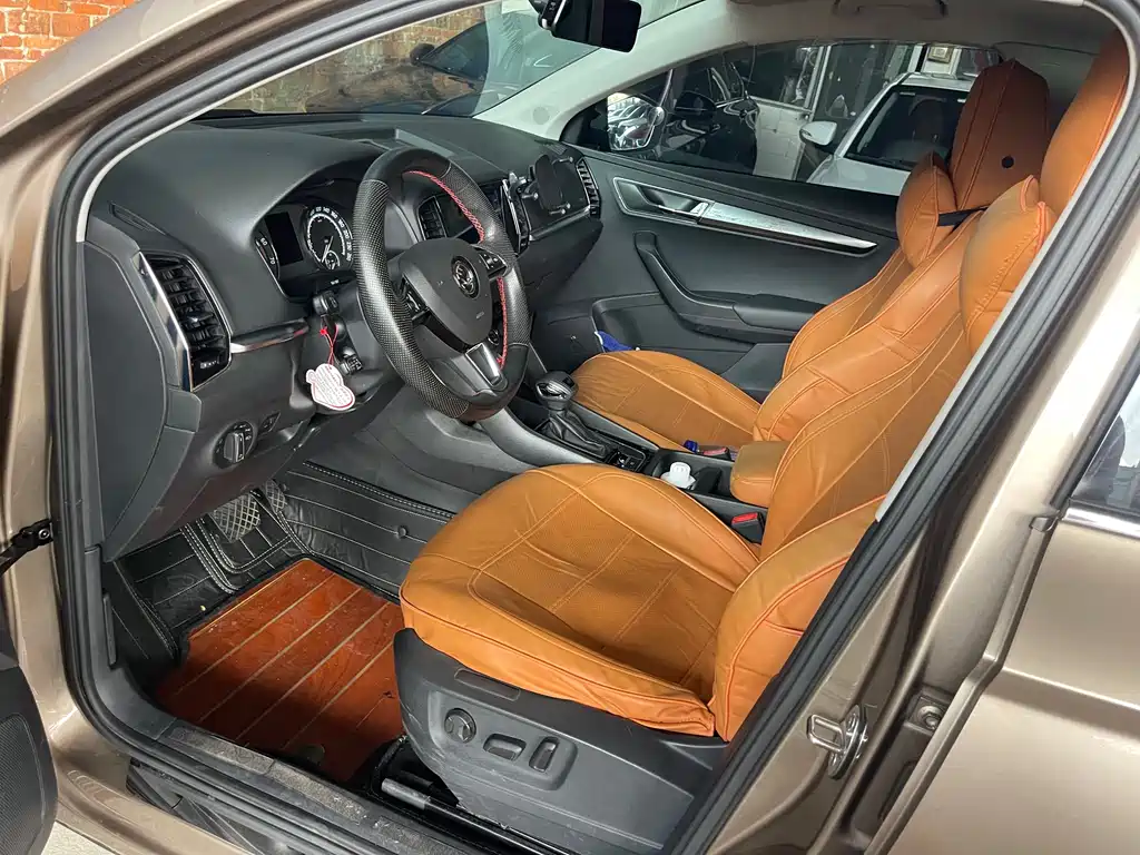Skoda Karoq 2019 TSI280 Luxury V