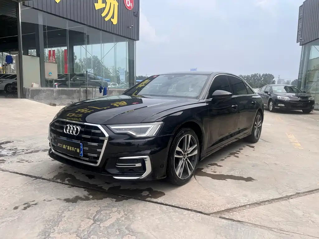 Audi A6L 2023 40 TFSI Luxury