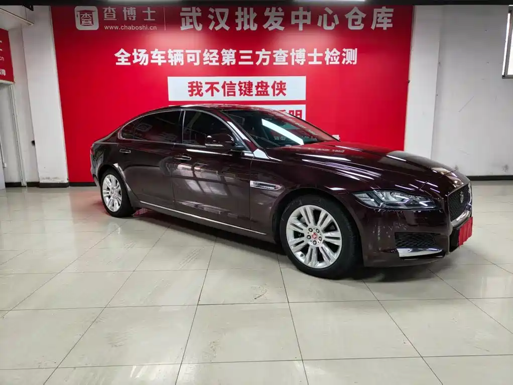 Jaguar XFL — миниатюра 2