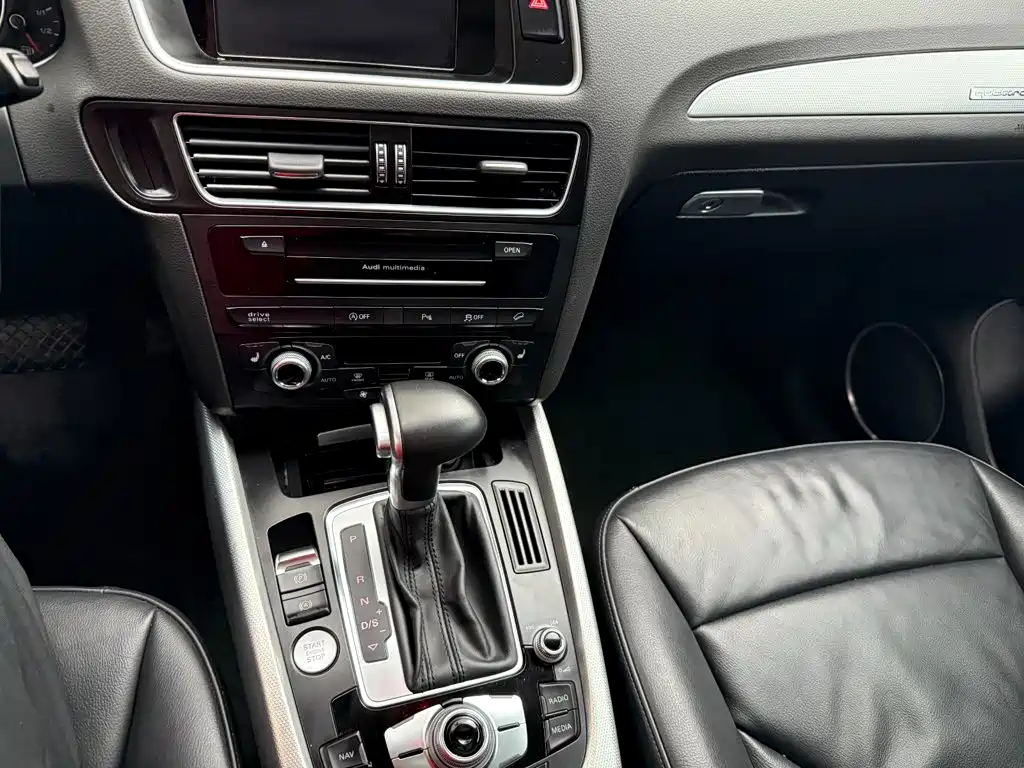Audi Q5 (Import) — миниатюра 7