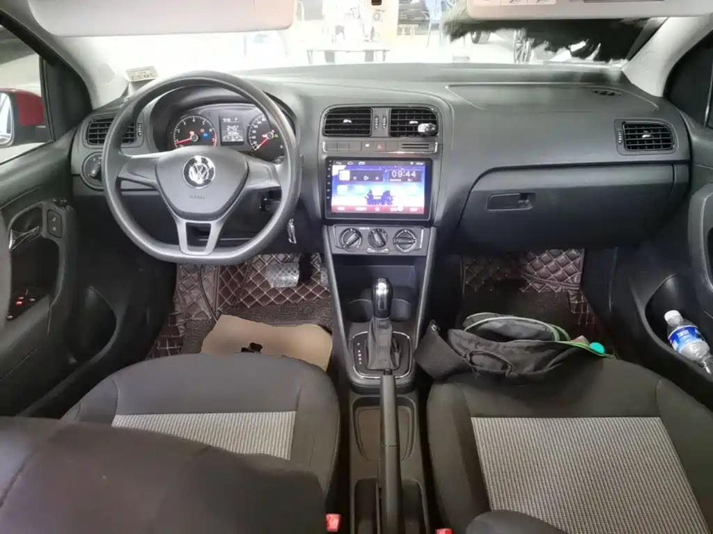 Volkswagen Polo — миниатюра 10