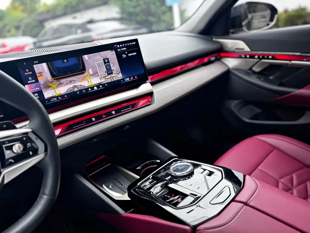 BMW 5 Series — миниатюра 20