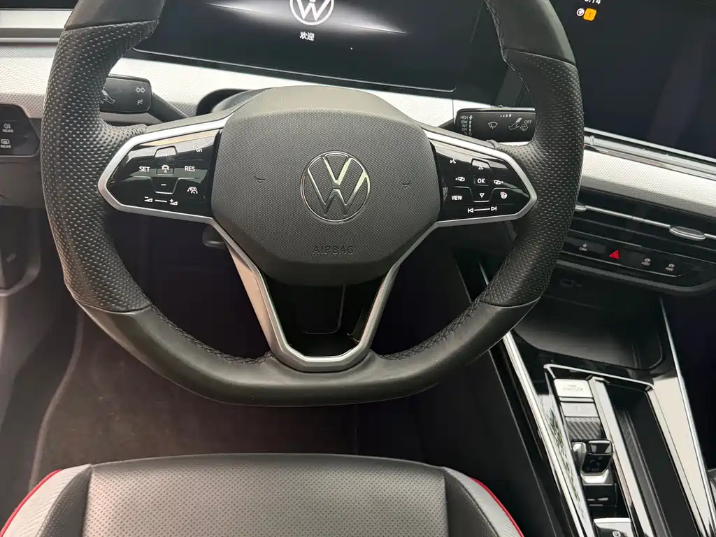 Volkswagen Lamando 2022 L 280TSI DSG Flagship
